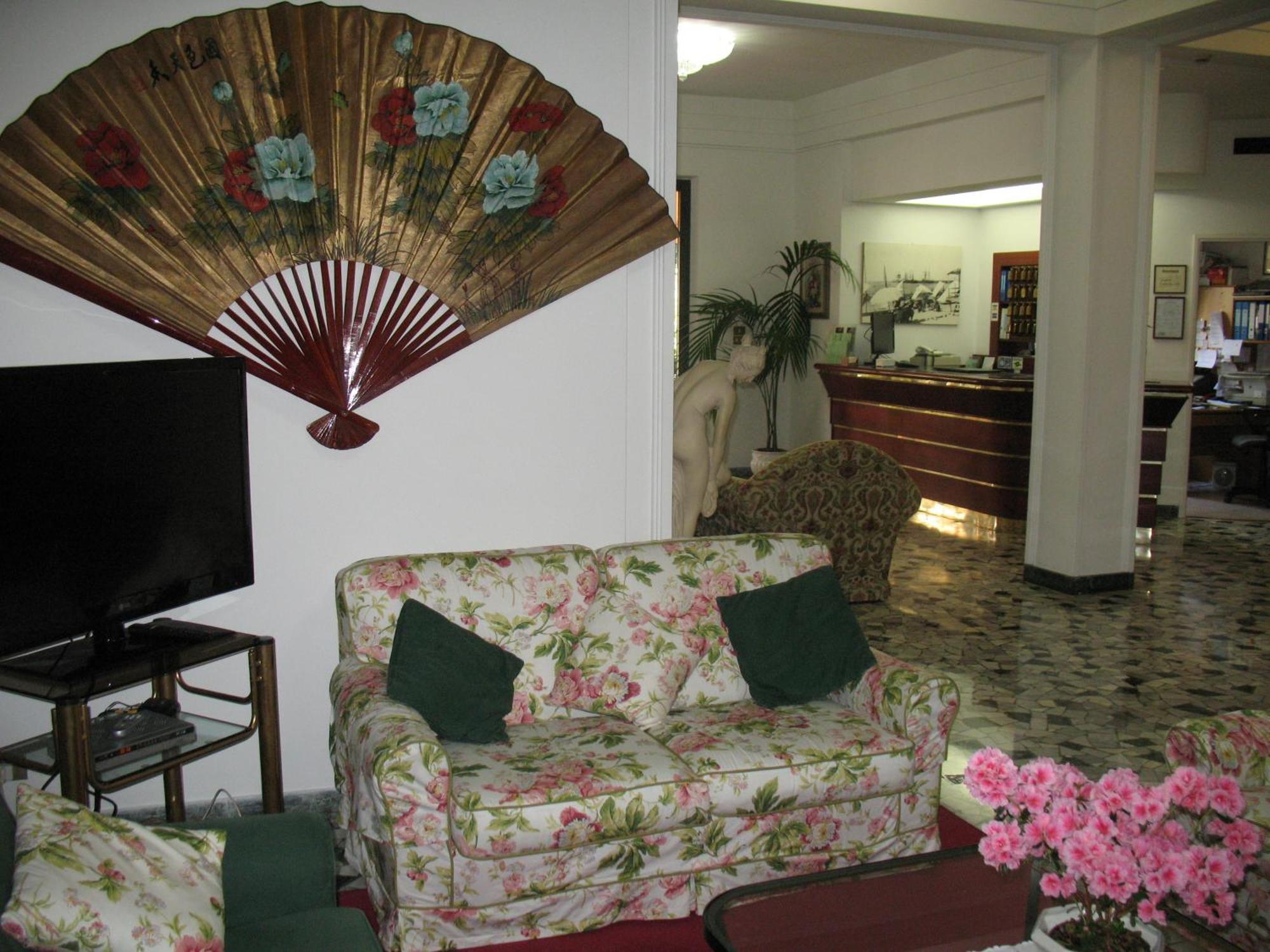 Hotel Astor Victoria Forte dei Marmi Exterior photo