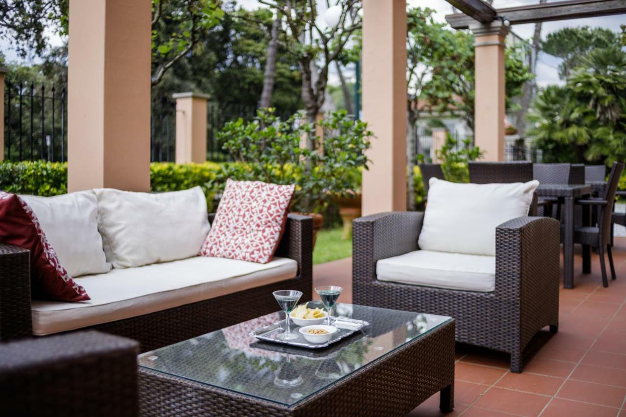 Hotel Astor Victoria Forte dei Marmi Exterior photo